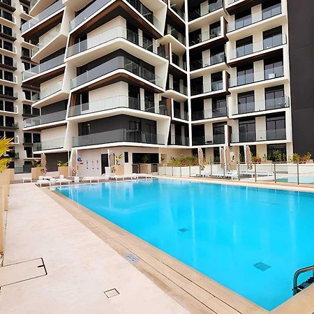 1 Bed Retreat- Rbe Vacation Homes-Binghatti Luna Dubai Exteriör bild
